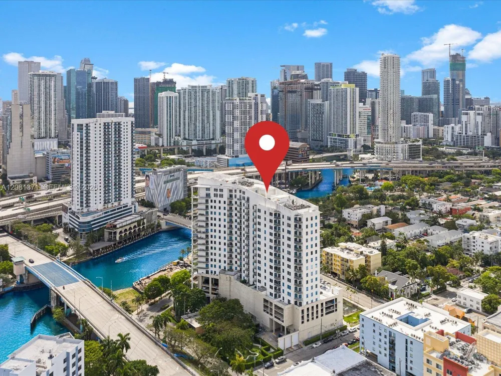 10 SW South River Dr #715 Miami, FL 33130