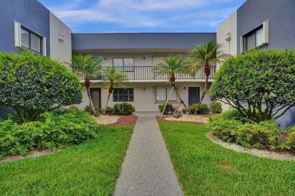 15036 Ashland Lane #B 70 Delray Beach, FL 33484