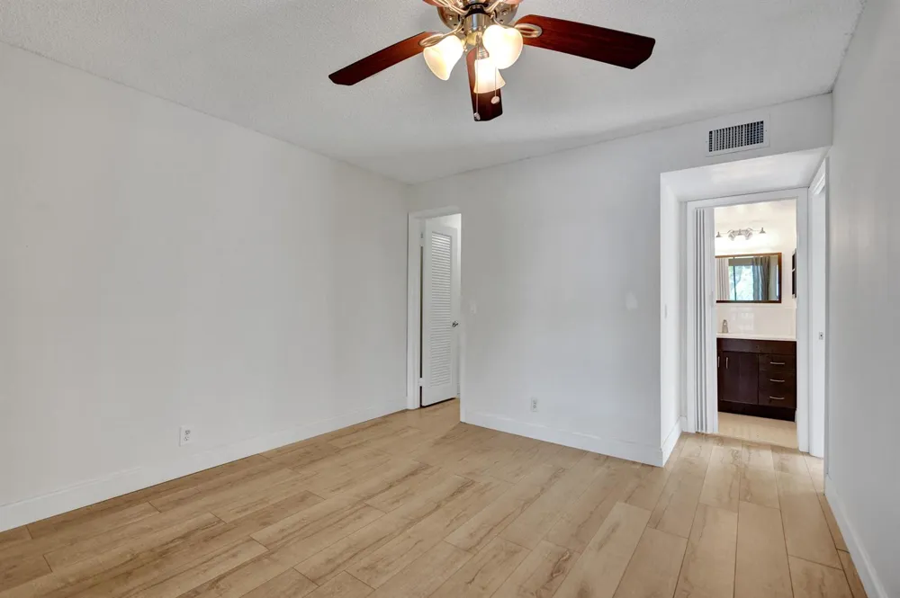 15036 Ashland Lane #B 70 Delray Beach, FL 33484