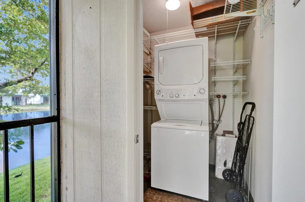 15036 Ashland Lane #B 70 Delray Beach, FL 33484