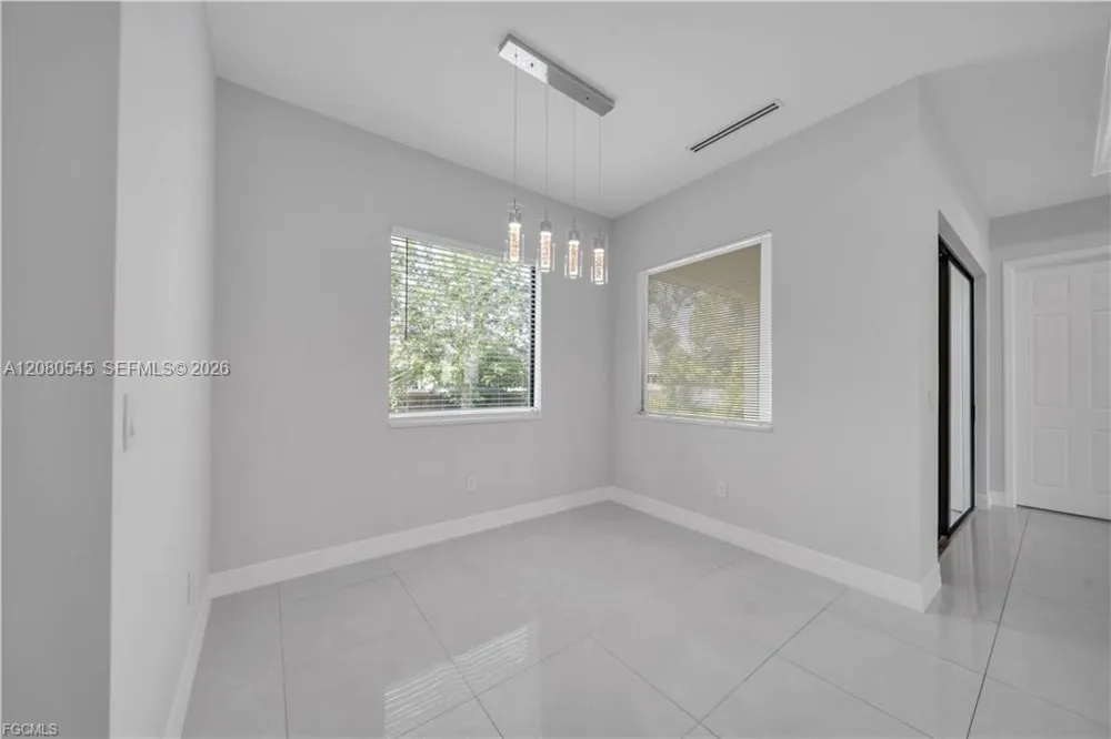 3509 38th ST SW Lehigh Acres, FL 33976