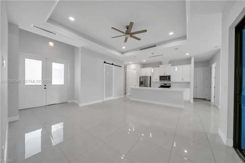 3509 38th ST SW Lehigh Acres, FL 33976