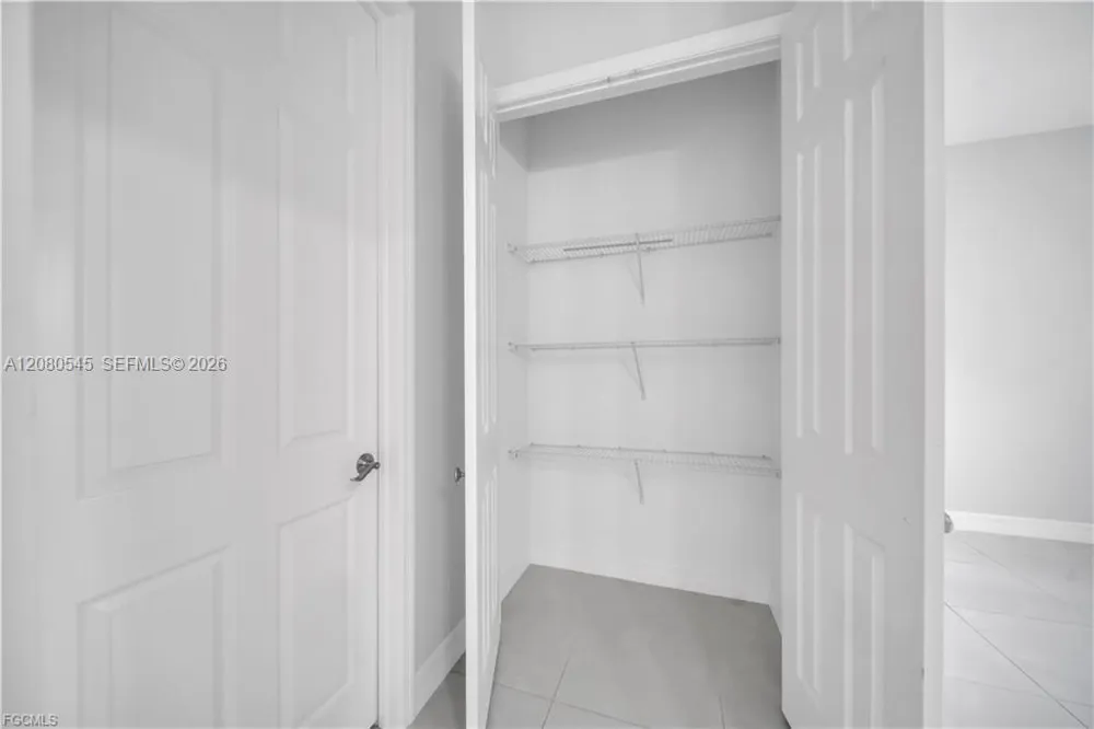 3509 38th ST SW Lehigh Acres, FL 33976
