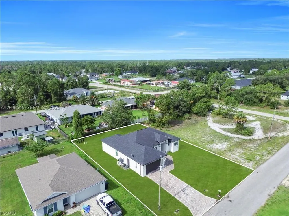 3509 38th ST SW Lehigh Acres, FL 33976