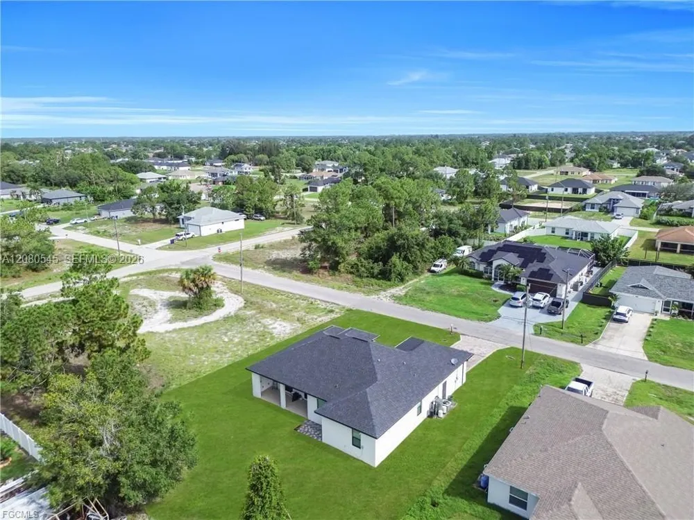 3509 38th ST SW Lehigh Acres, FL 33976