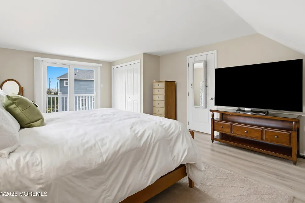 1018 Long Beach Boulevard Beach Haven, NJ 08008