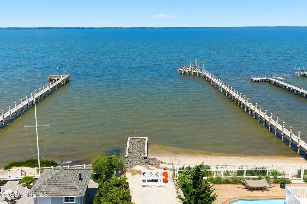 1018 Long Beach Boulevard Beach Haven, NJ 08008