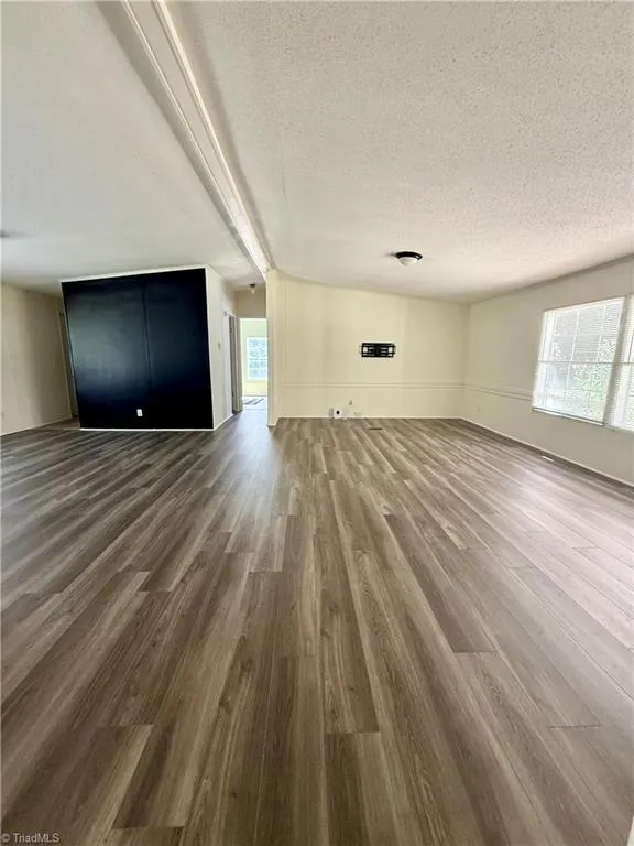 185 Marlin Boulevard Mount Airy, NC 27030
