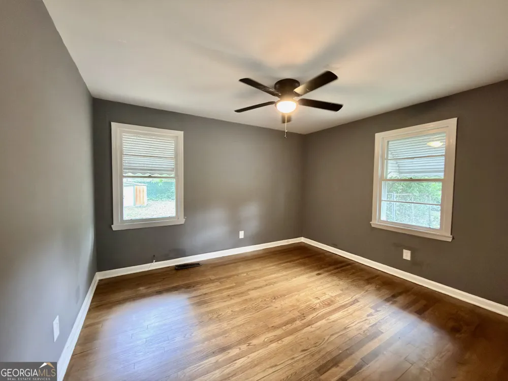 101 Sparta ST Warner Robins, GA 31088