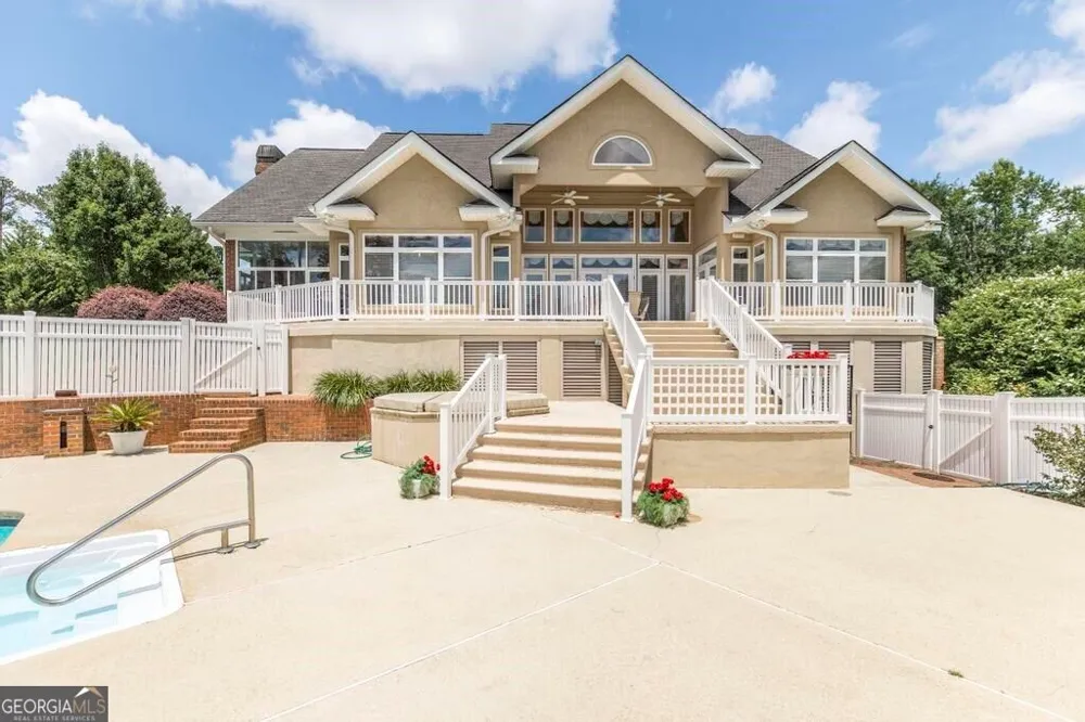103 Turnberry CT Dublin, GA 31021