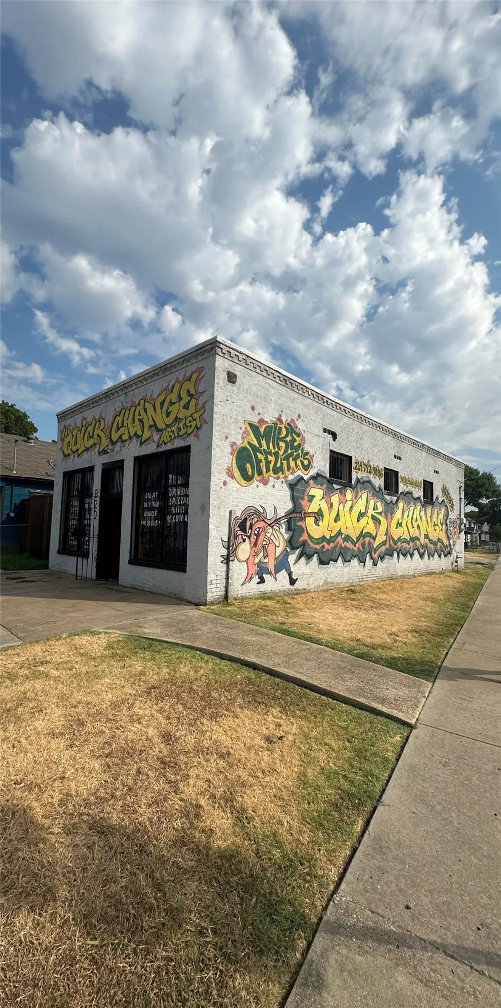 820 S Carroll Avenue Dallas, TX 75223