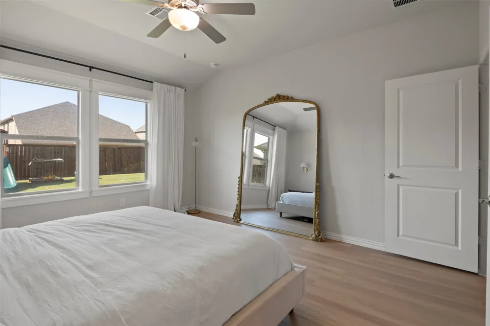 1612 Gold Mine Trail Aubrey, TX 76227