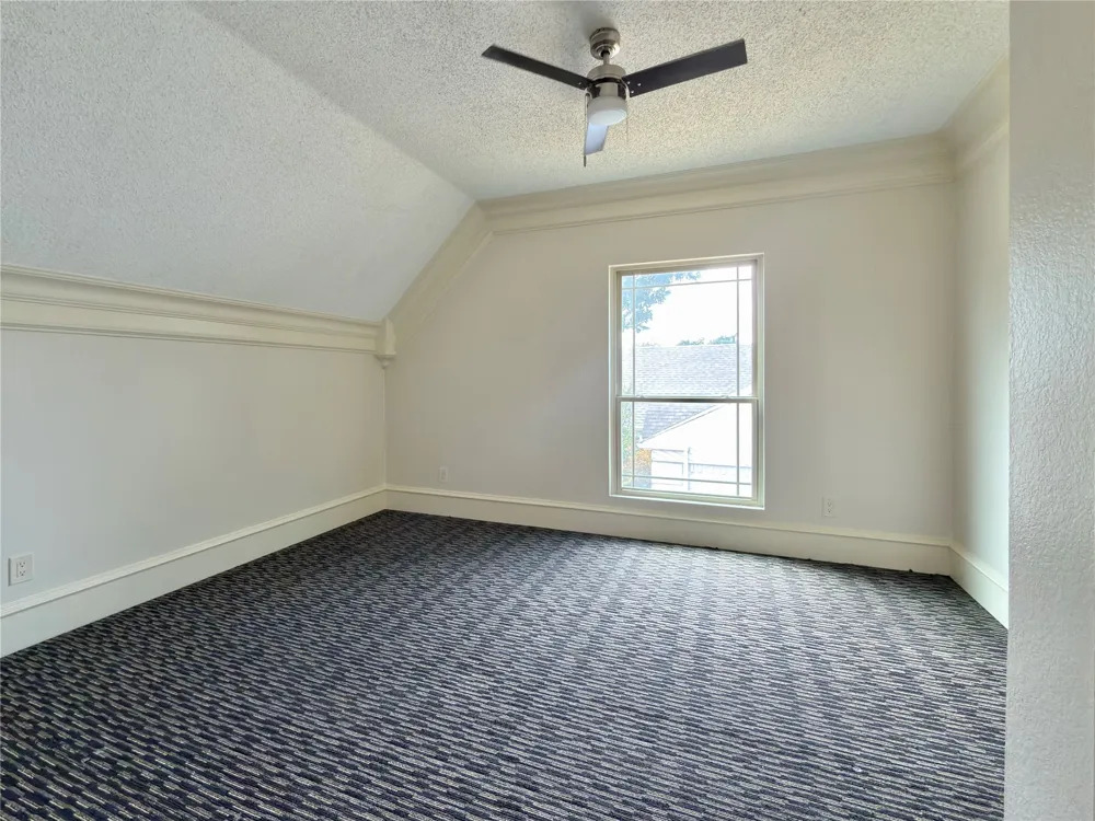 418 Newberry Street Grand Prairie, TX 75052