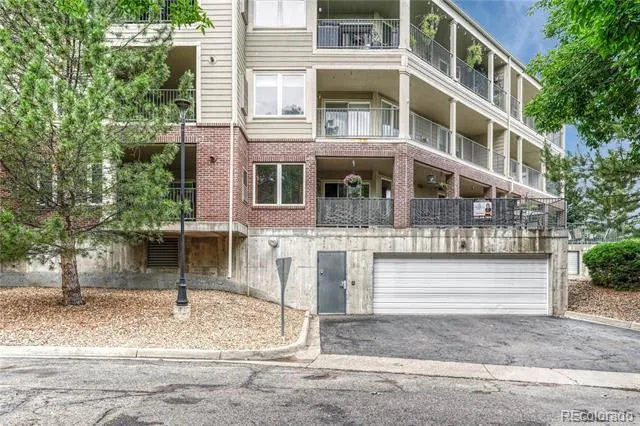 2896 W Riverwalk Circle #A204 Littleton, CO 80123