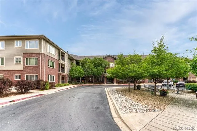 2896 W Riverwalk Circle #A204 Littleton, CO 80123
