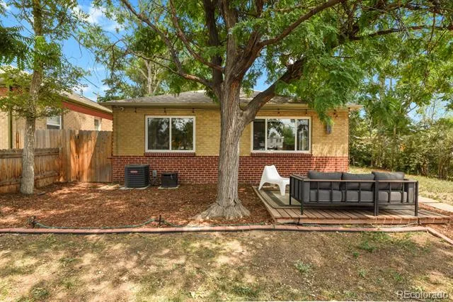 1534 Tamarac Street Denver, CO 80220