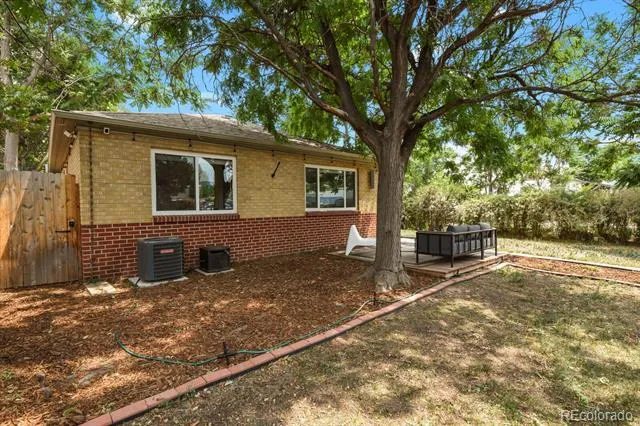 1534 Tamarac Street Denver, CO 80220