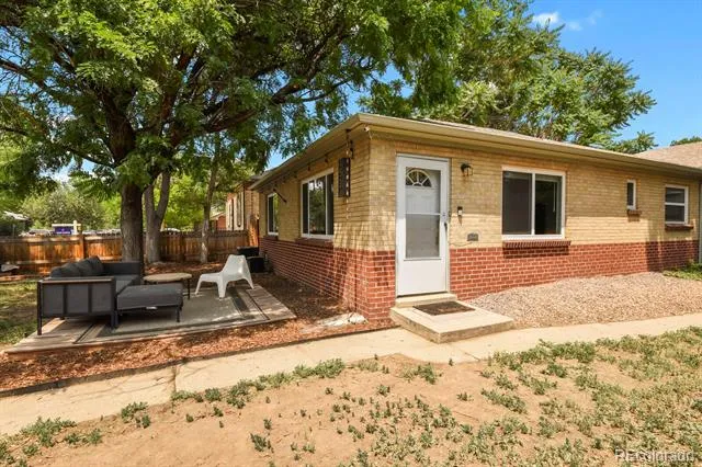 1534 Tamarac Street Denver, CO 80220