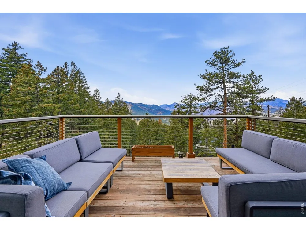 23068 Pinecrest Road Golden, CO 80401