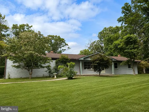 13515 HIGHLAND ROAD