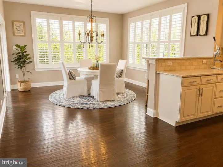 402 GARDENIA Mullica Hill, NJ 08062