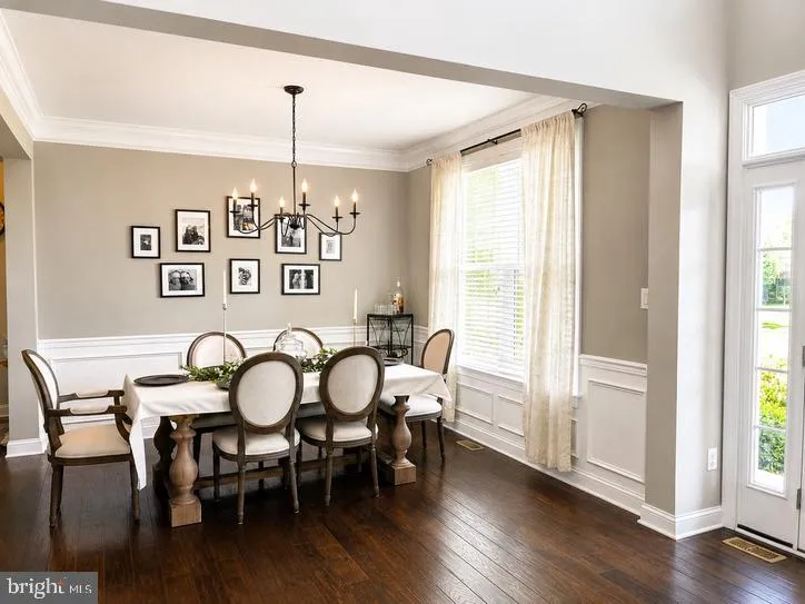 402 GARDENIA Mullica Hill, NJ 08062