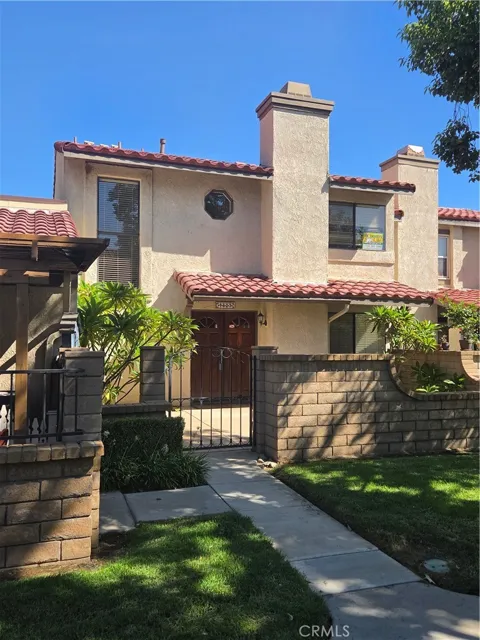 9827 Ladera Court