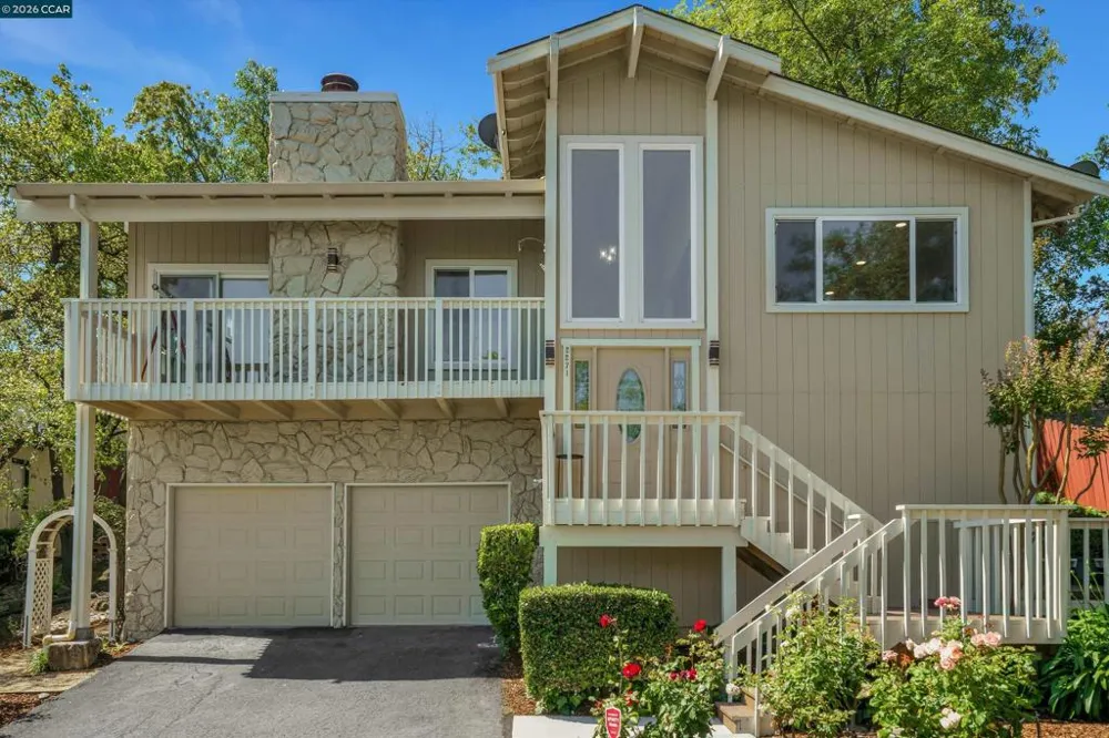2271 Yale St Martinez, CA 94553