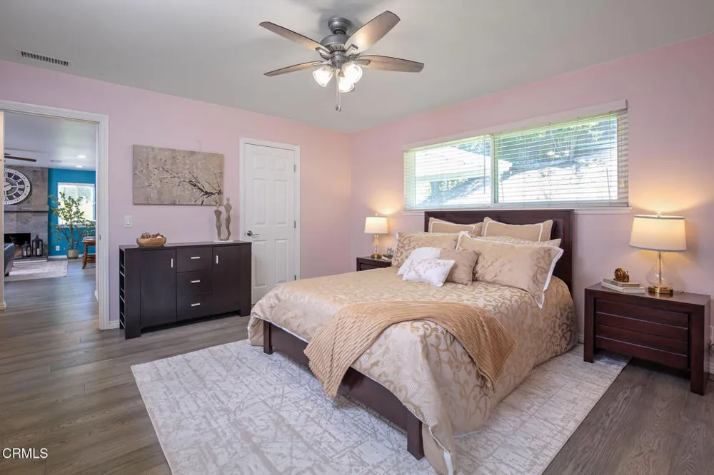 335 W Avenida De Las Flores Thousand Oaks, CA 91360