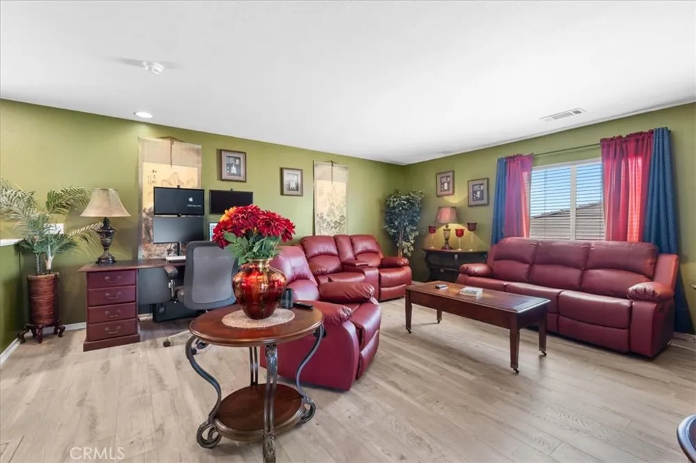 12762 Ethan St Victorville, CA 92392