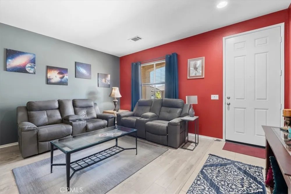 12762 Ethan St Victorville, CA 92392