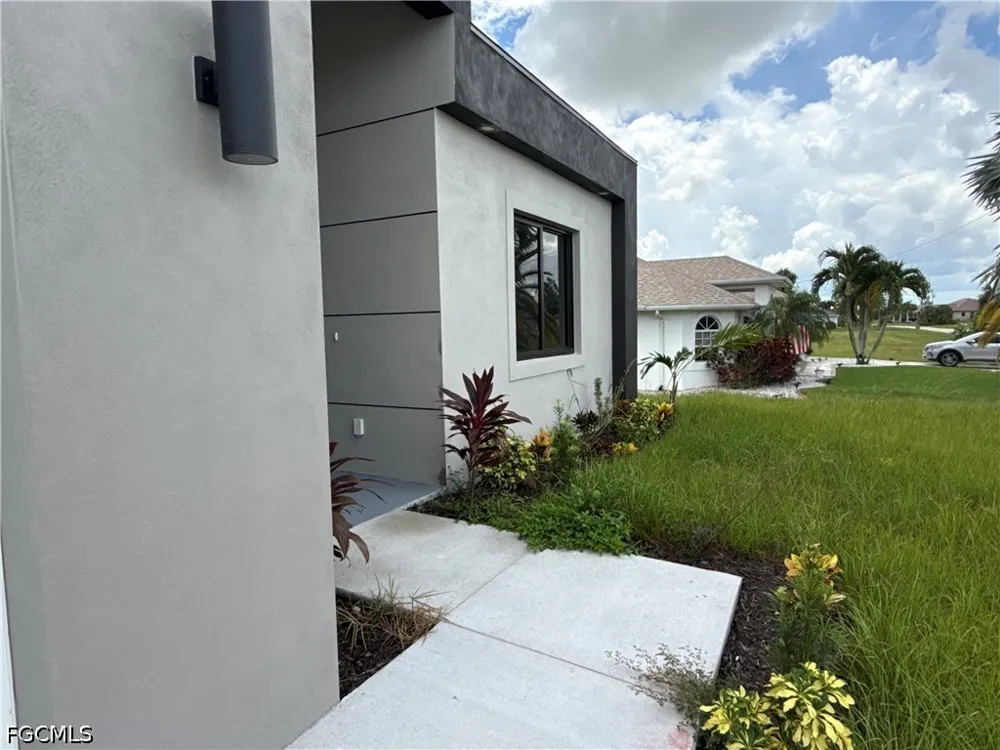 NW 37th Place Cape Coral, FL 33993
