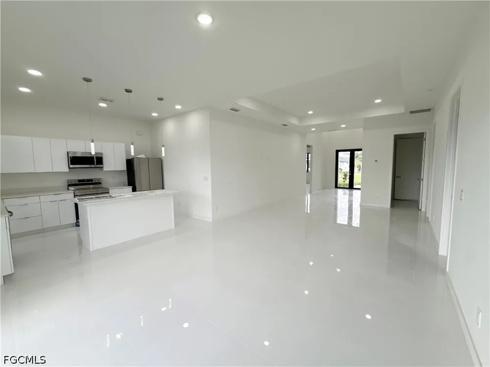 NW 37th Place Cape Coral, FL 33993