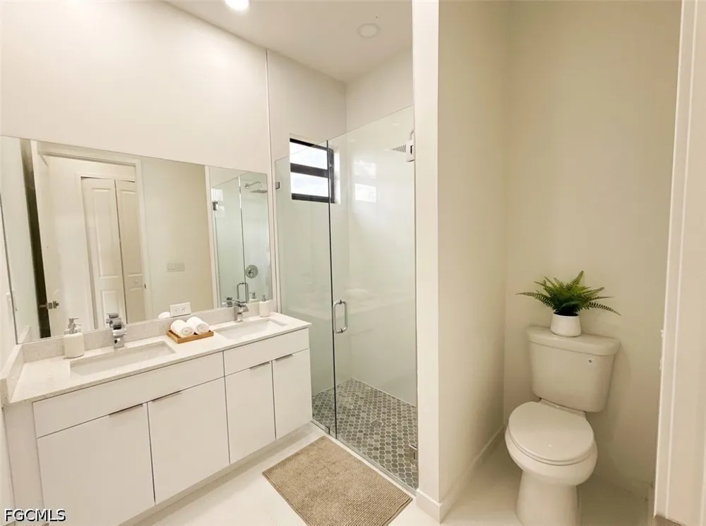 NW 37th Place Cape Coral, FL 33993