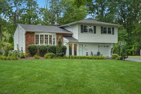 6 Gordon Pl