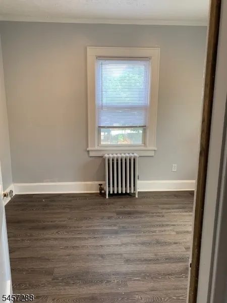97 Elliot Pl East Orange City, NJ 07018