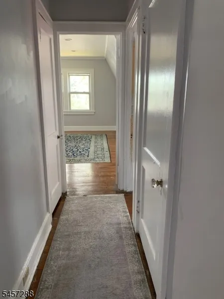 97 Elliot Pl East Orange City, NJ 07018