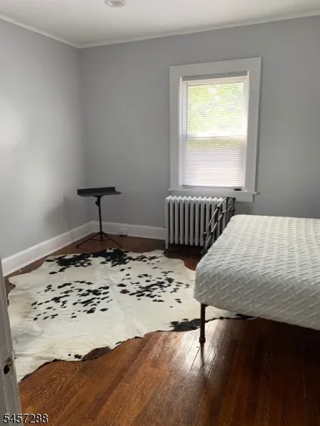 97 Elliot Pl East Orange City, NJ 07018