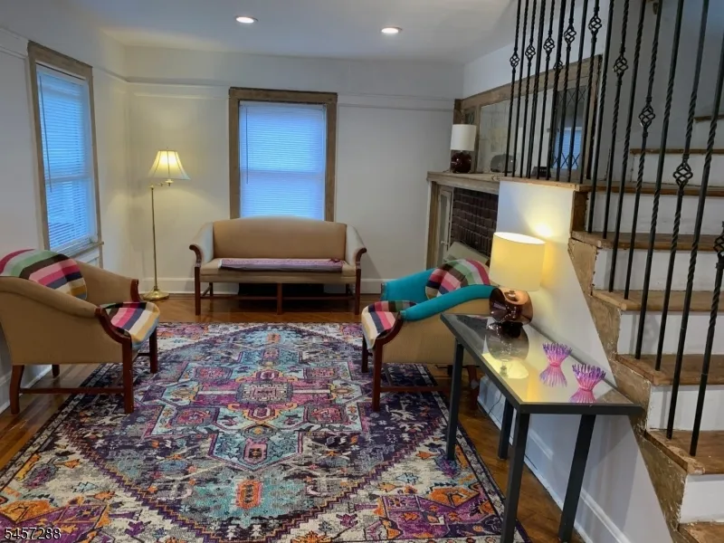 97 Elliot Pl East Orange City, NJ 07018