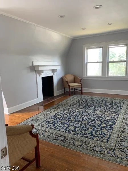 97 Elliot Pl East Orange City, NJ 07018