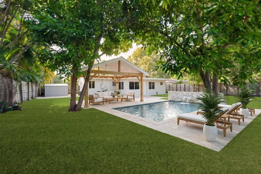 1544 NW 5th Avenue Fort Lauderdale, FL 33311