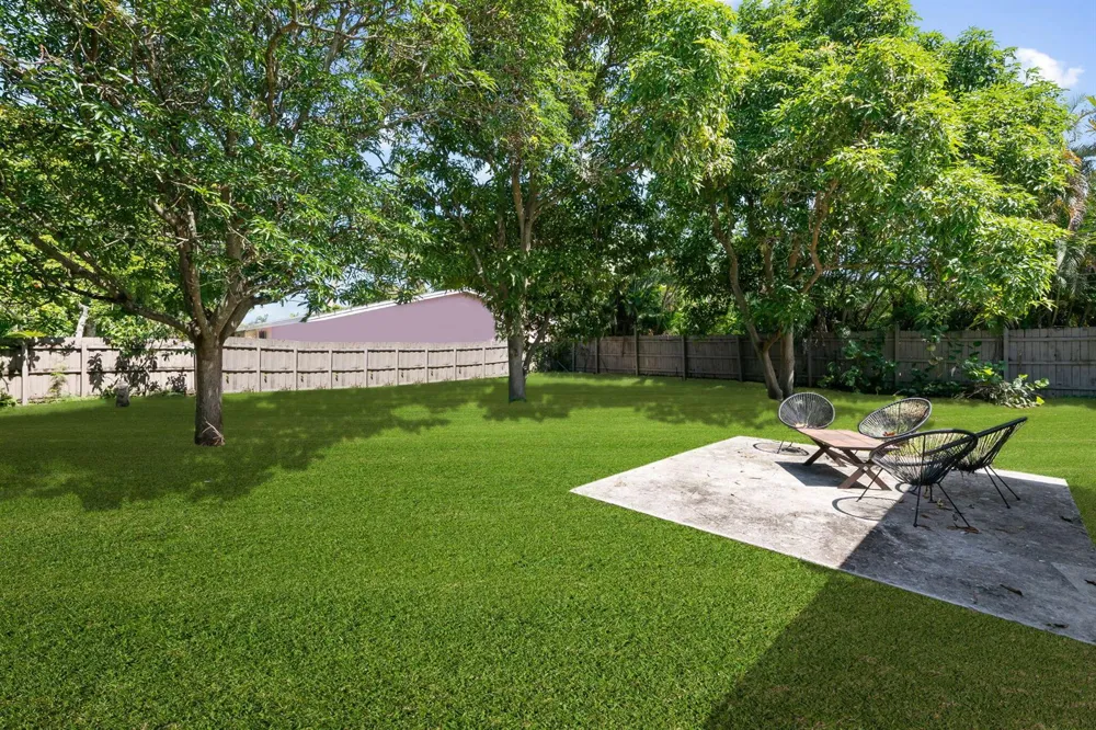 1544 NW 5th Avenue Fort Lauderdale, FL 33311