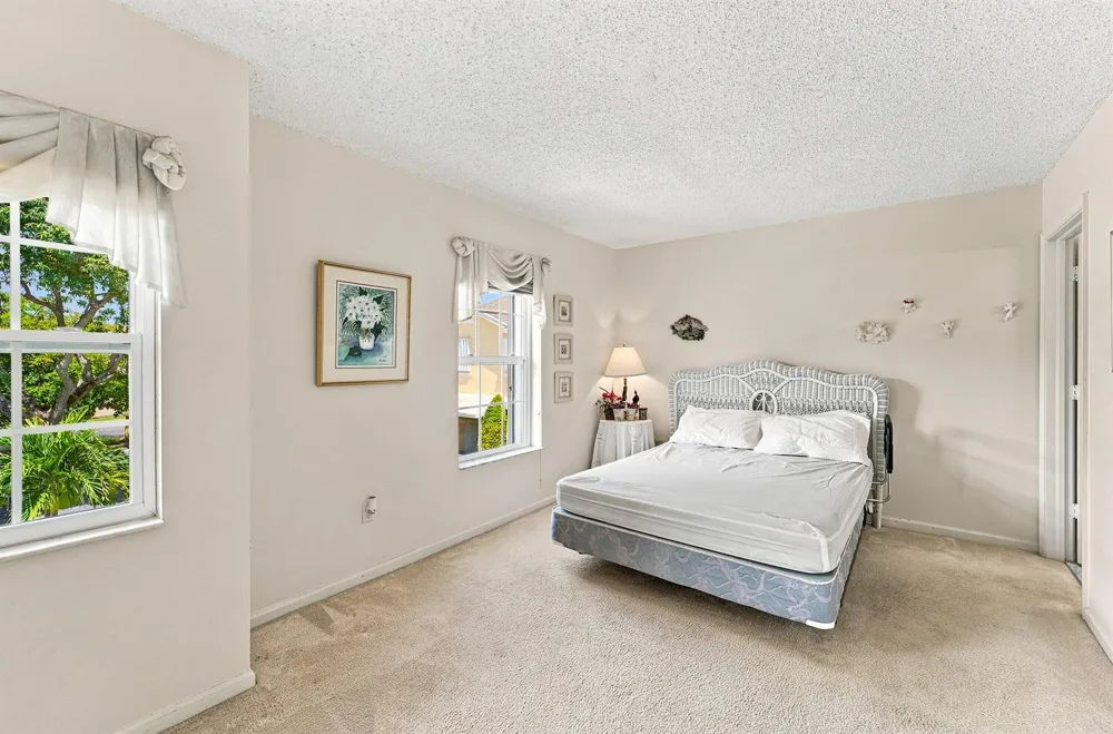 211 Waterside Drive Hypoluxo, FL 33462