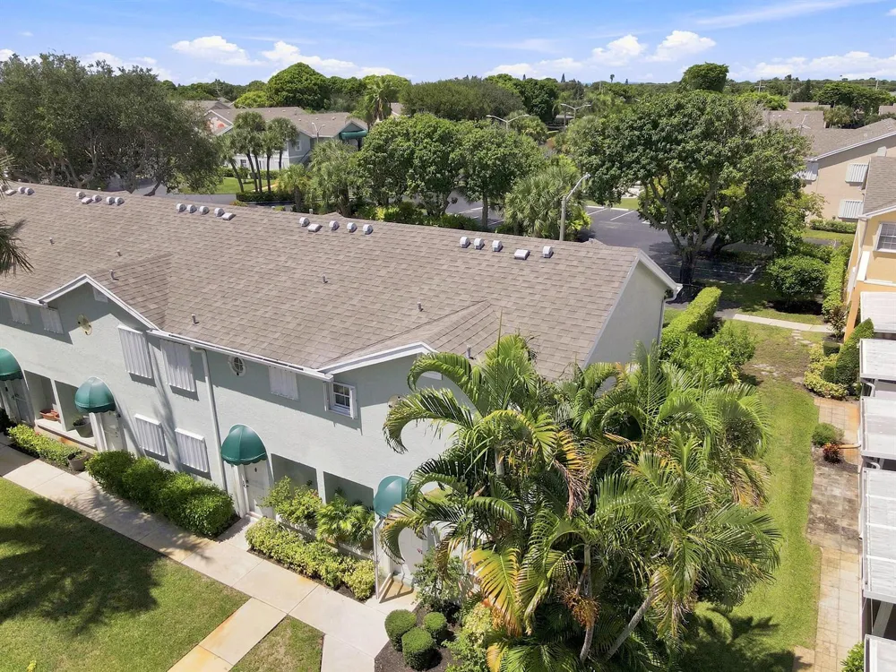 211 Waterside Drive Hypoluxo, FL 33462