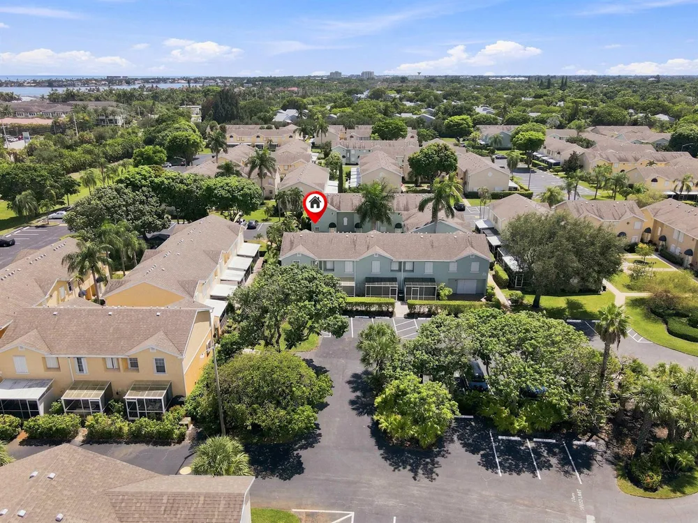 211 Waterside Drive Hypoluxo, FL 33462