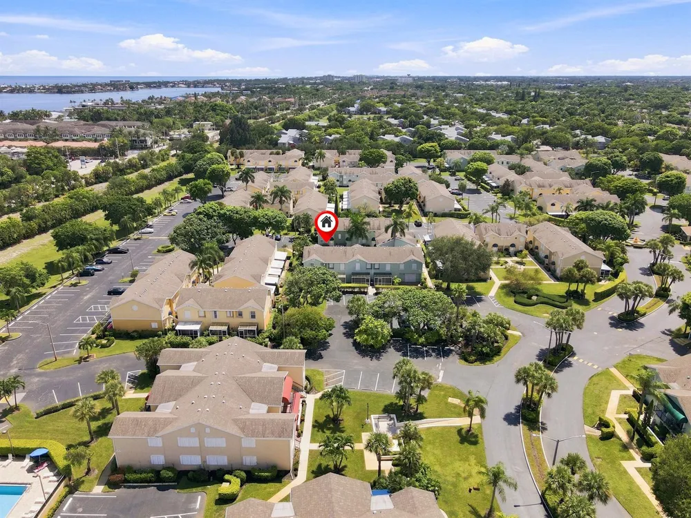 211 Waterside Drive Hypoluxo, FL 33462