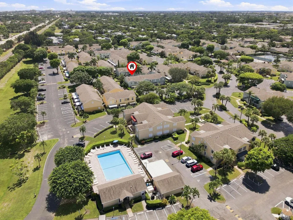211 Waterside Drive Hypoluxo, FL 33462