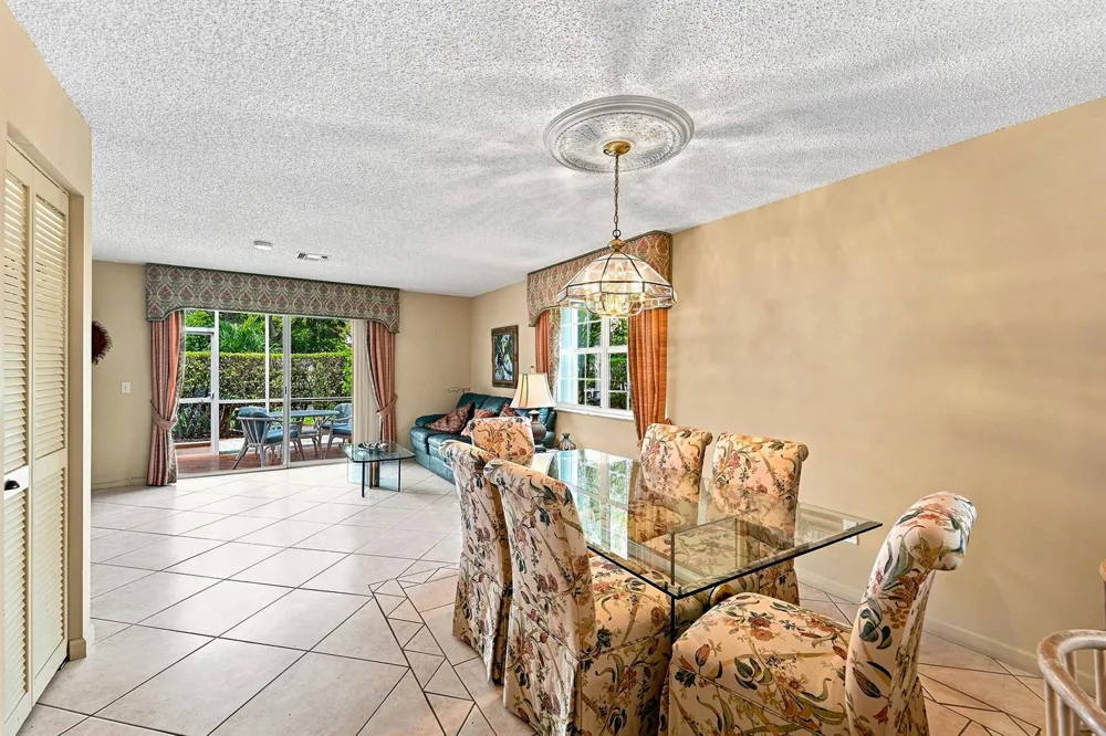 211 Waterside Drive Hypoluxo, FL 33462