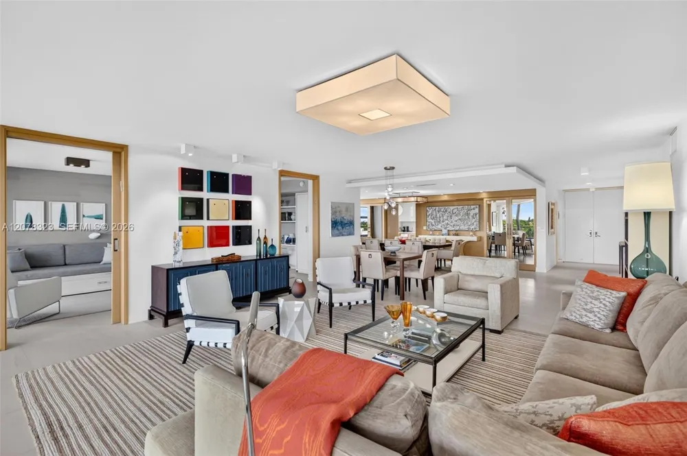 5500 Collins Ave #702 Miami Beach, FL 33140