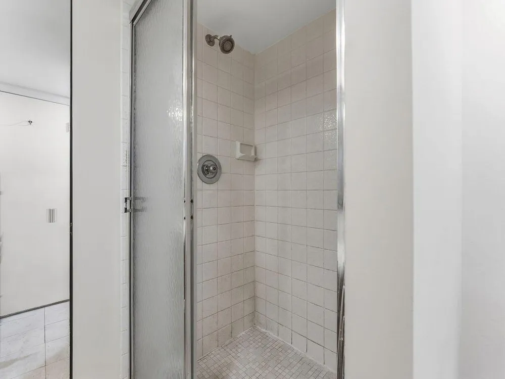 6431 SE WINDSONG LANE #117 Stuart, FL 34997